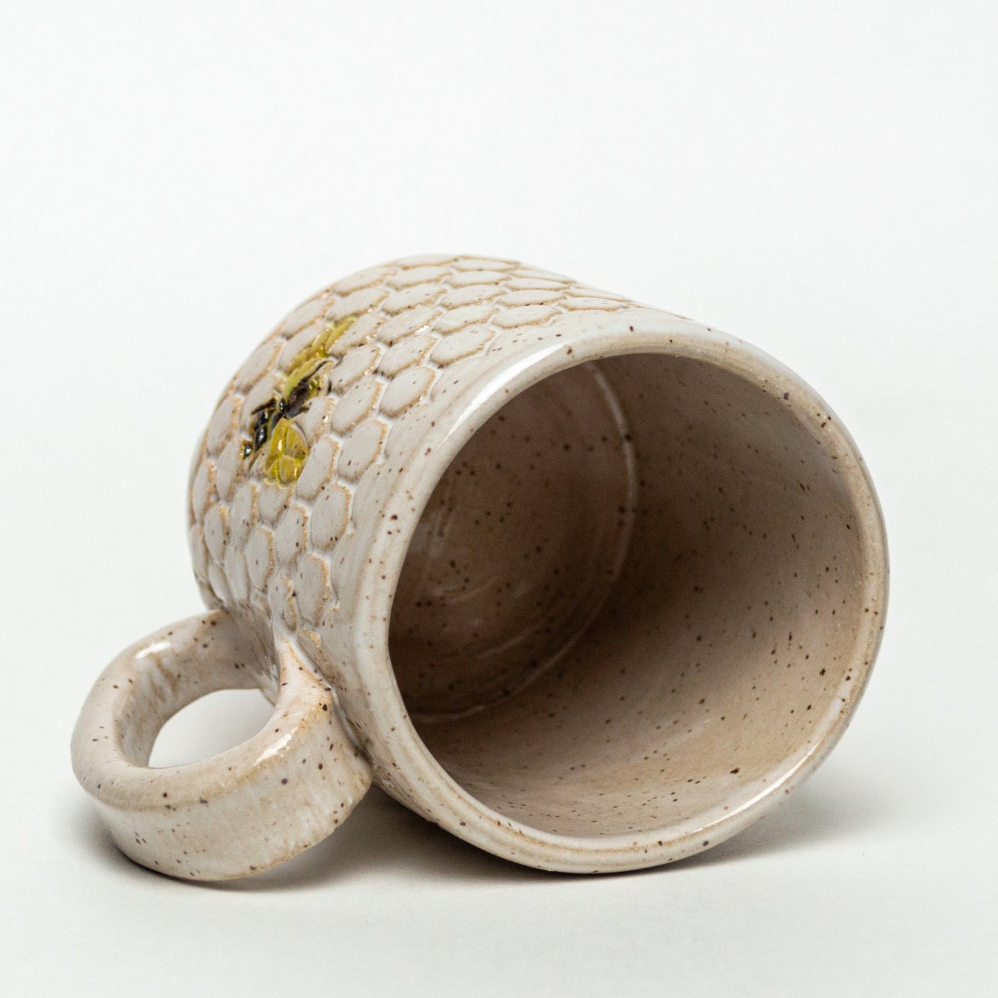 Bee Pattern White 10oz Mug