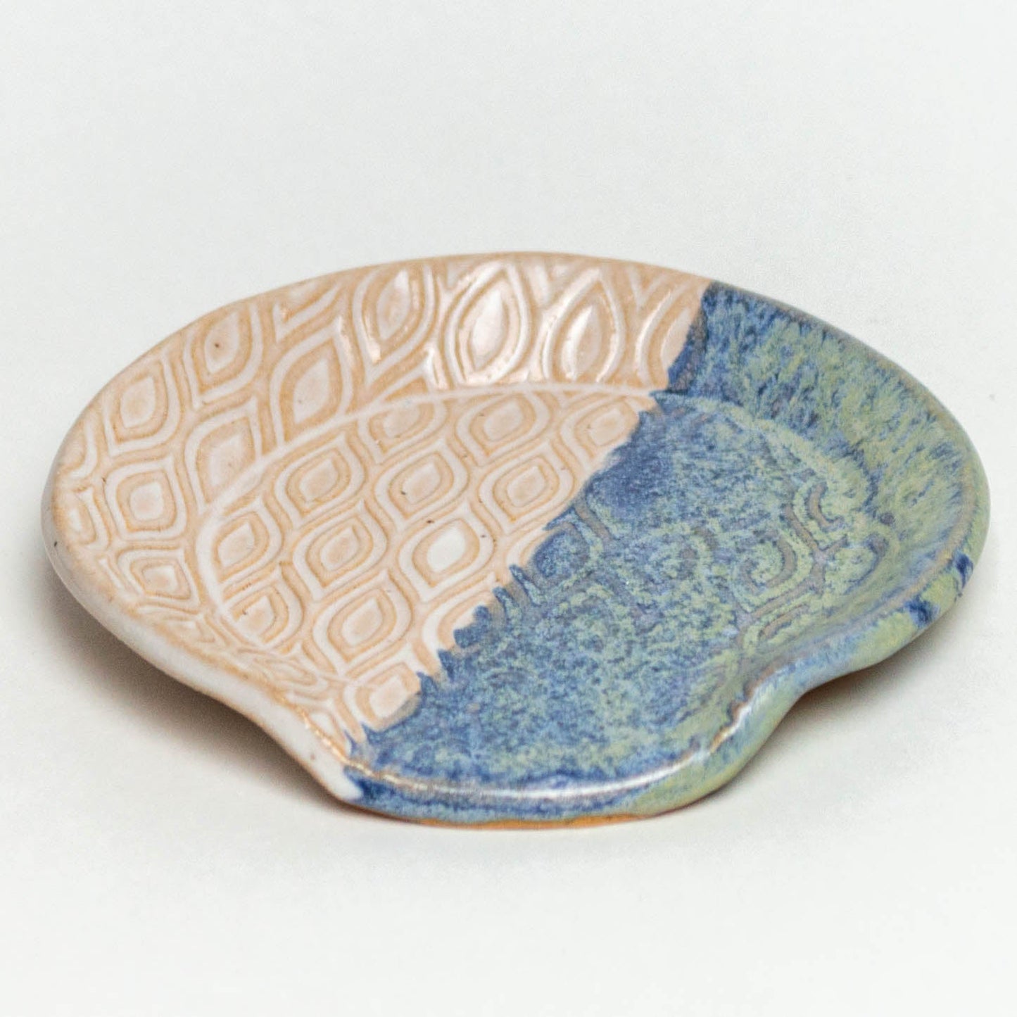 Blue & White Diamond Pattern Stoneware Spoon Rest