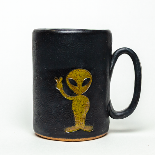 Alien on Matte Black 14oz Mug
