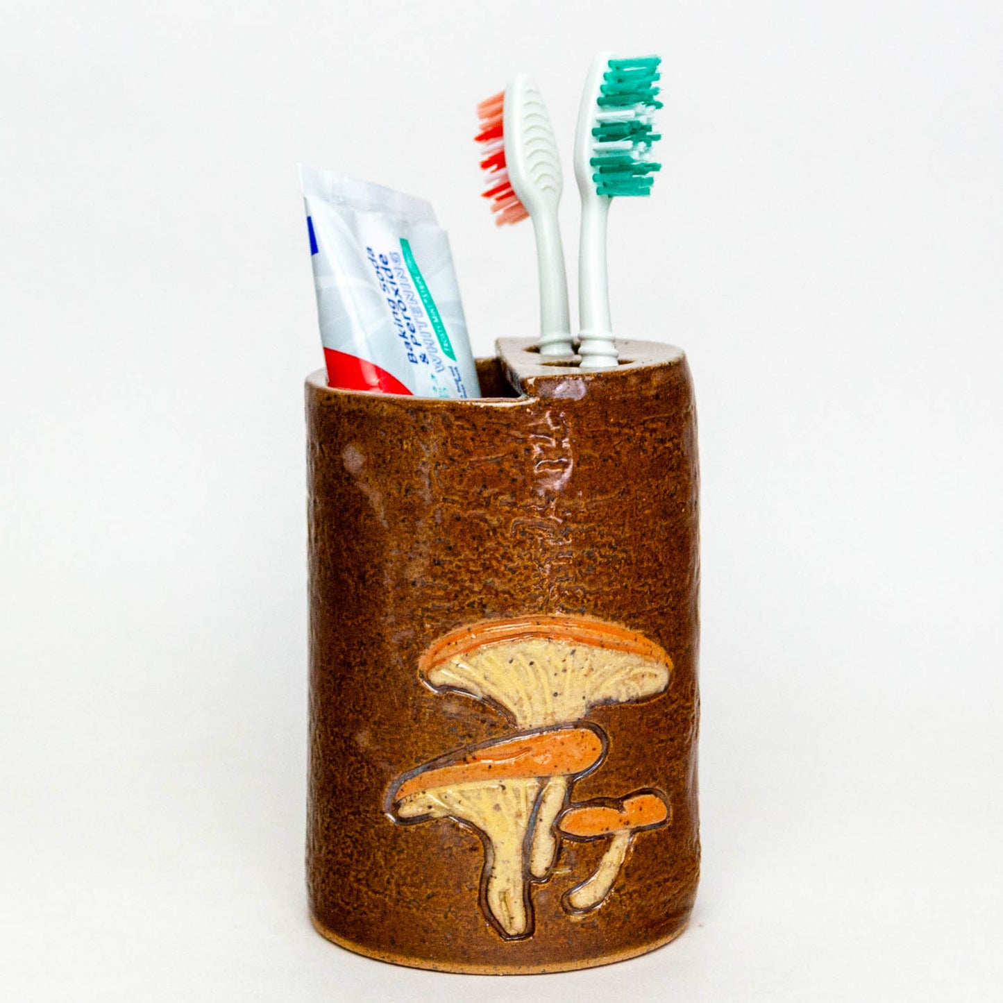 Jack-O'-Lantern Mushroom Brown Stoneware Toothbrush Holder