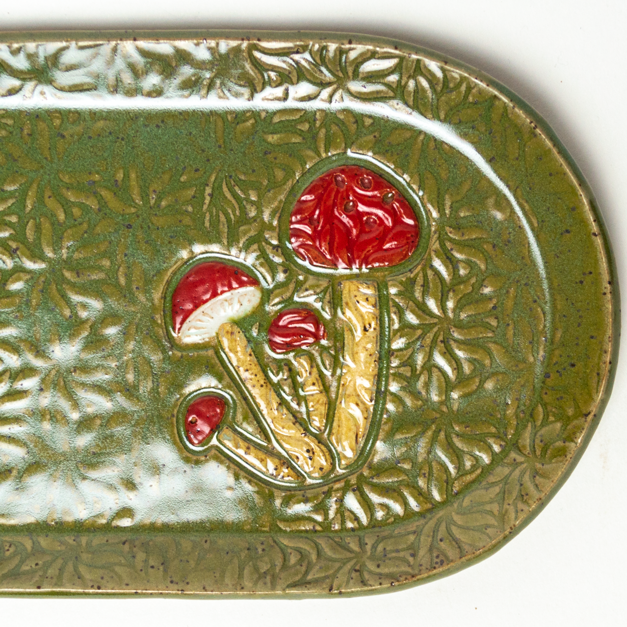 Mushroom Green 10" Stoneware Platter