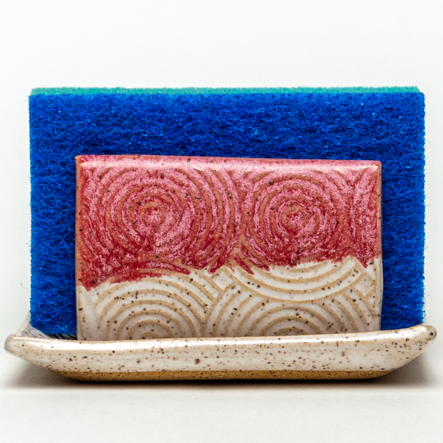 Red & White Spiral Pattern Sponge Holder