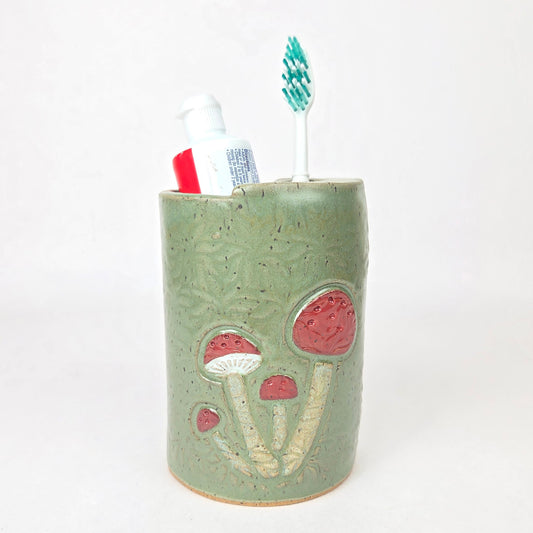 Mushroom Green Retro Handmade Stoneware Toothbrush Holder