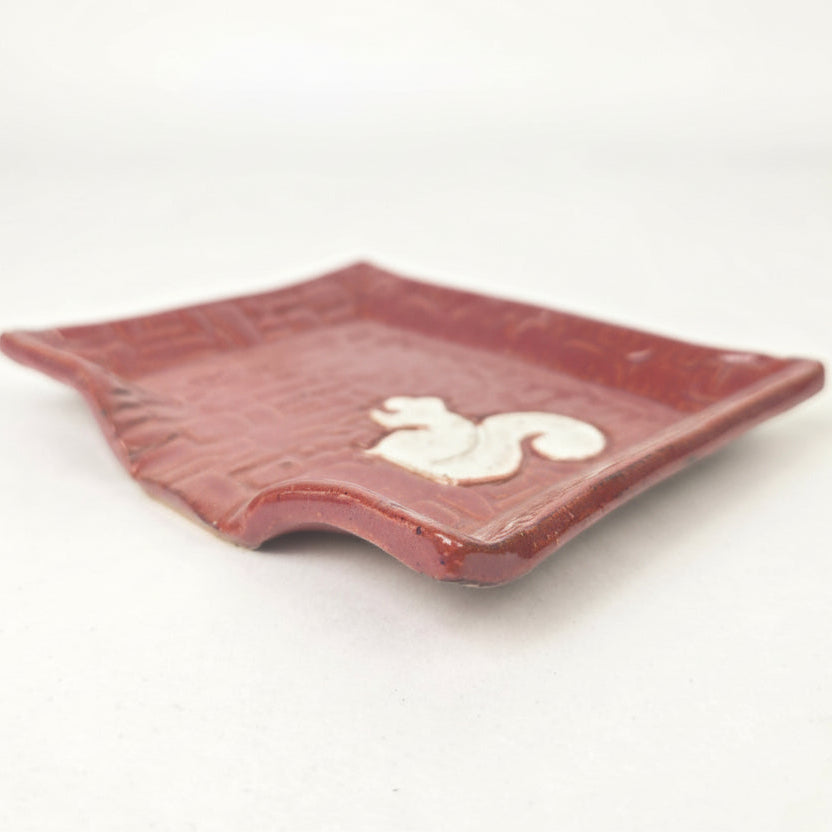 White Squirrel on Cinnamon Bark Stoneware Soap Dish