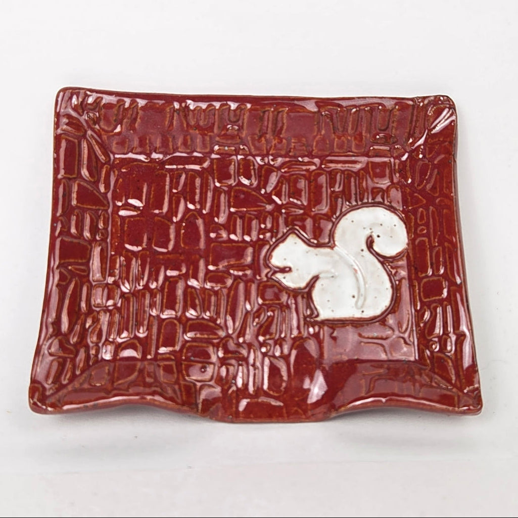 White Squirrel on Cinnamon Bark Stoneware Soap Dish