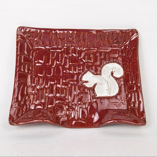 White Squirrel on Cinnamon Bark Stoneware Soap Dish