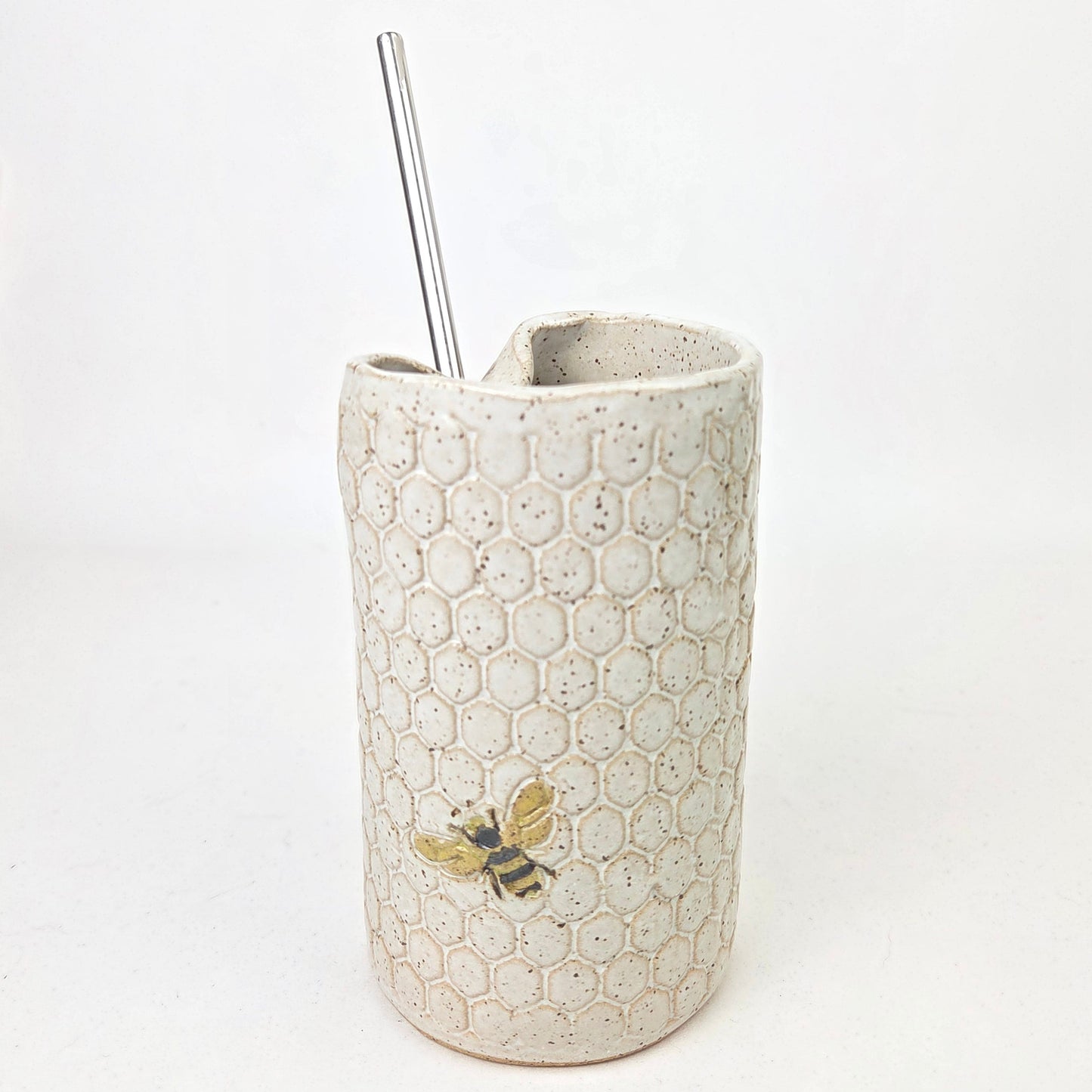 Bee Pattern on White Stoneware Travel/Sipper 16oz Mug w/Metal Straw