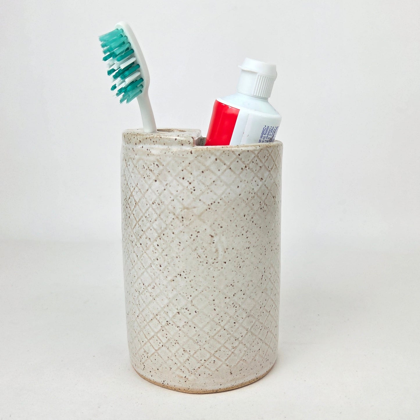 Cardinal on White Handmade Stoneware Toothbrush Holder