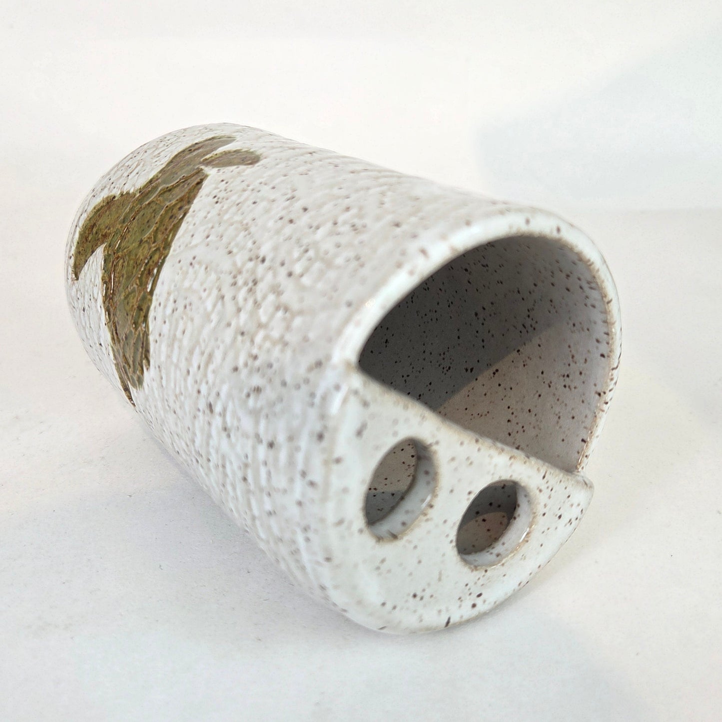 Sea Turtle on White Handmade Stoneware Toothbrush Holder