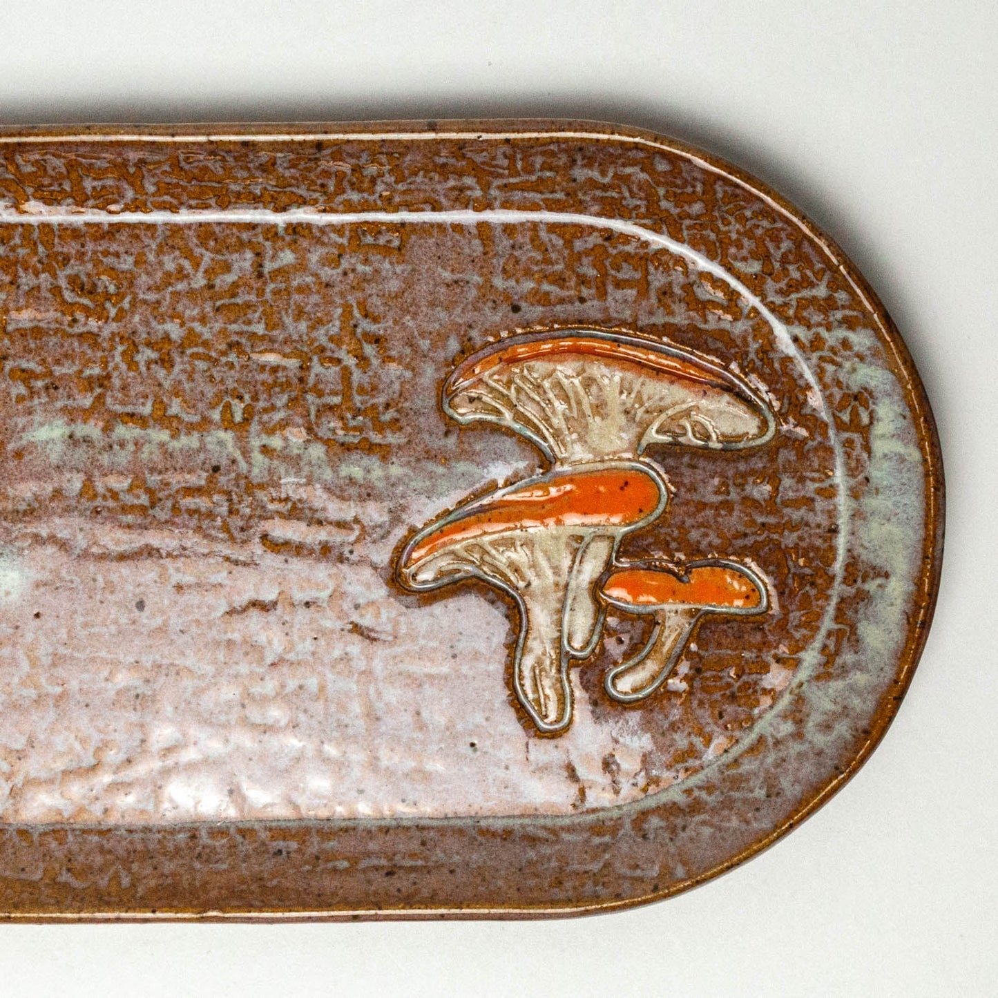 Jack-O'-Lantern Mushroom Brown 10" Stoneware Platter