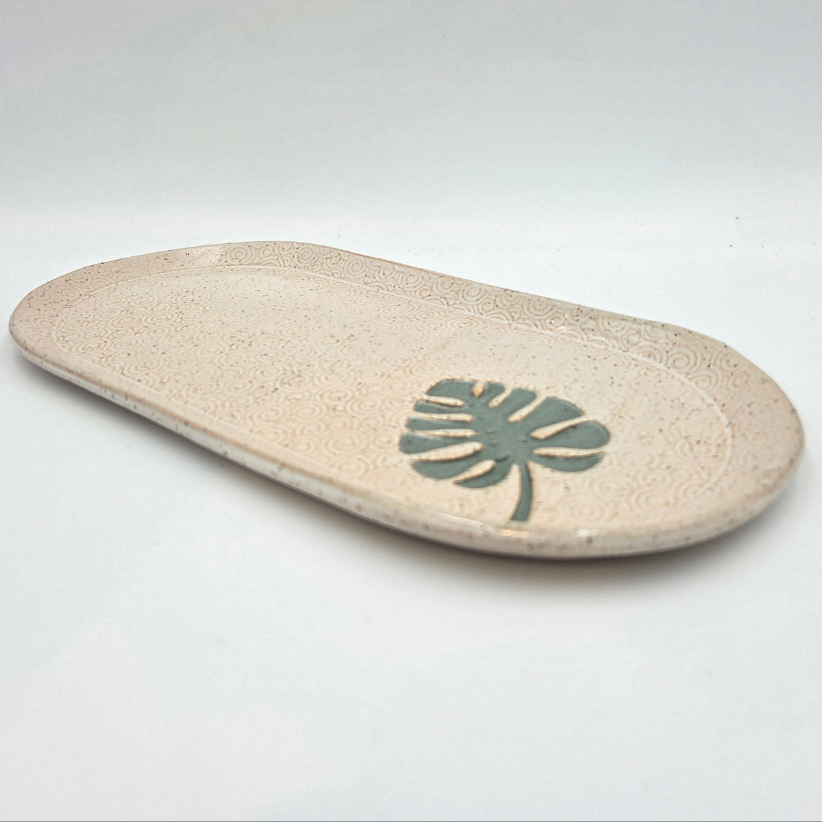 Monstera Leaf on White Stoneware 10" Platter