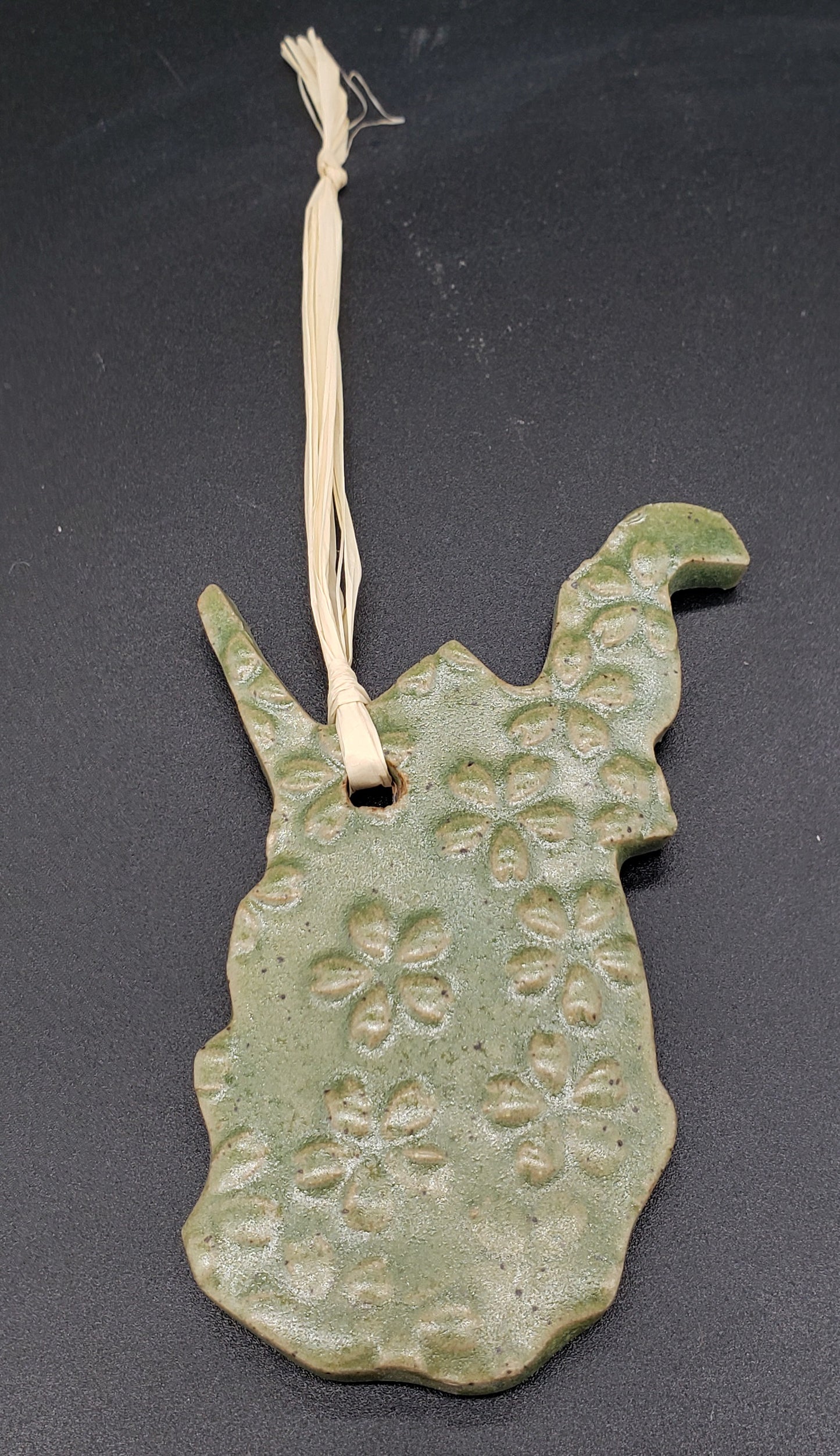 State Shape Ornaments (Assorted Color & Pattern)