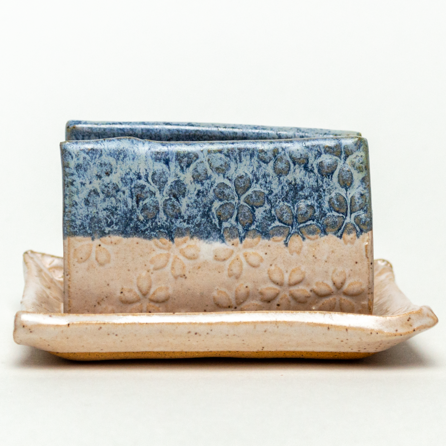 Blue & White Flower Pattern Stoneware Sponge Holder