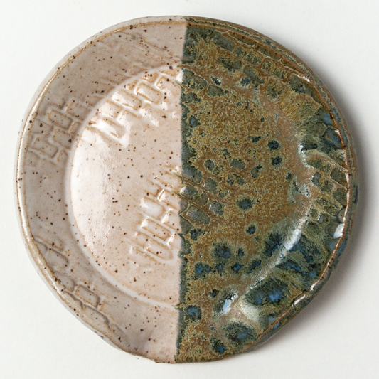 Weathered Brick Wall Metallic Gray & White Stoneware Spoon Rest