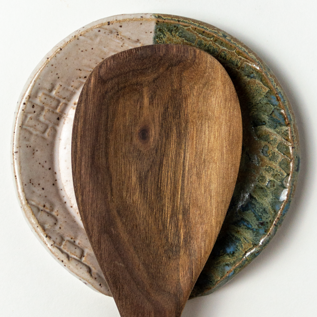 Weathered Brick Wall Metallic Gray & White Stoneware Spoon Rest