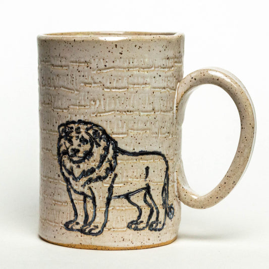 Lion on White Stoneware 14oz Mug